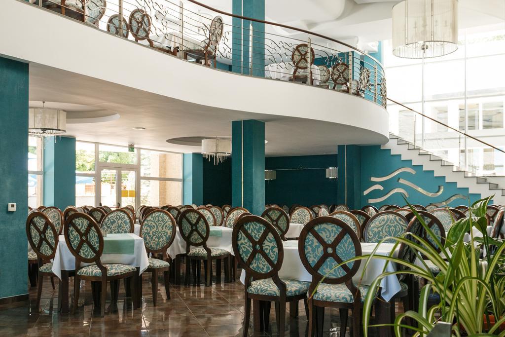 Hotel 2D Resort And Spa Neptun Eksteriør billede