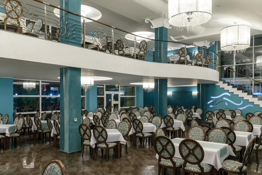Hotel 2D Resort And Spa Neptun Eksteriør billede